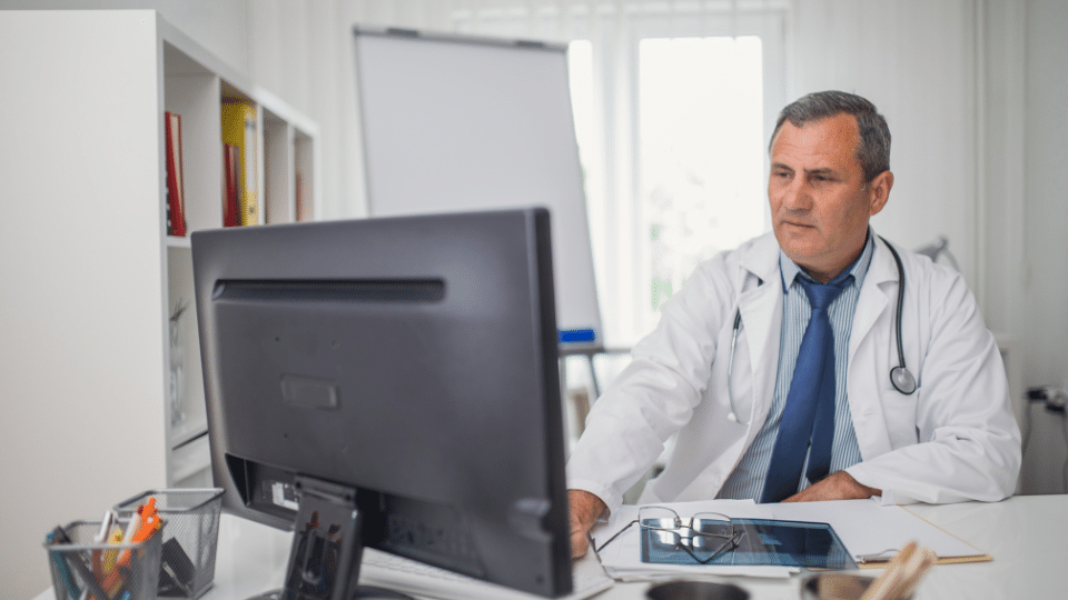 Choose the Best HIPAA Certification Online